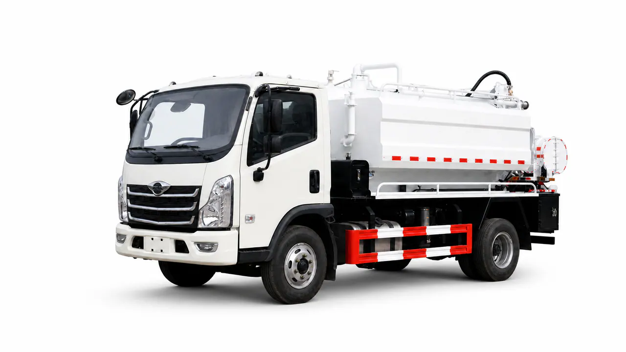 Configuración editorial del vehículo ISUZU 4×2 camión de succión de aguas residuales
