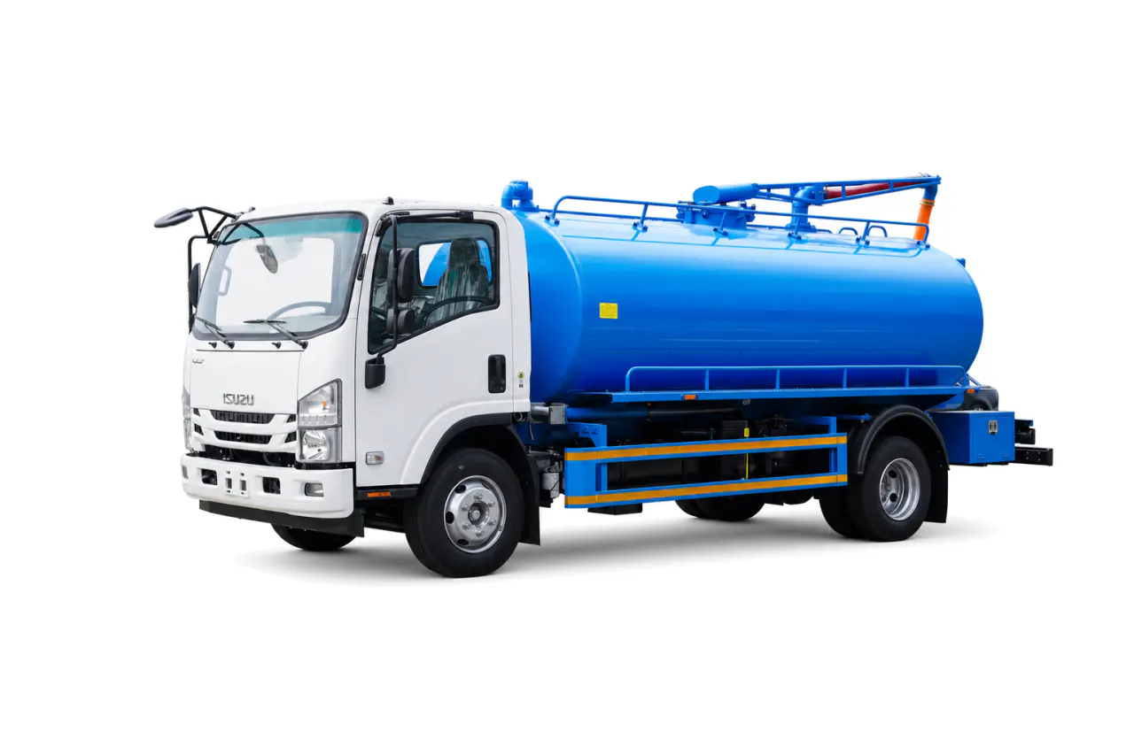 Vacuum Septic Truck front view