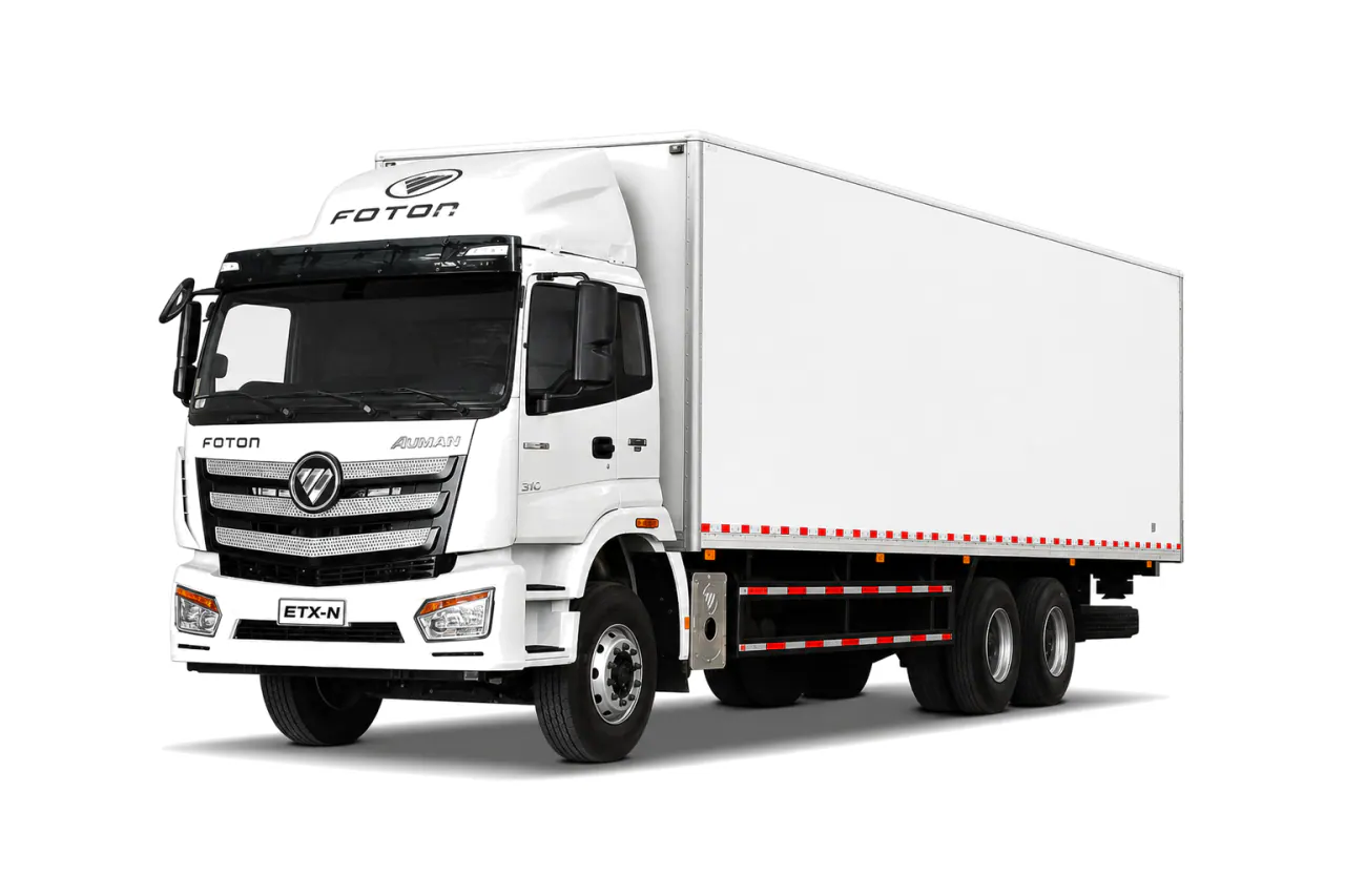Heavy-Duty Van Truck