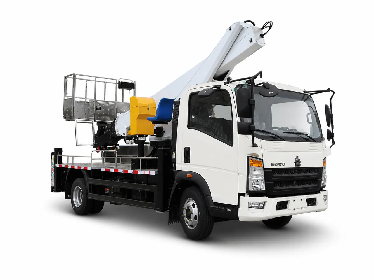 HOWO Not stated in the order record aerial work platform truck configuration presented against a plain background